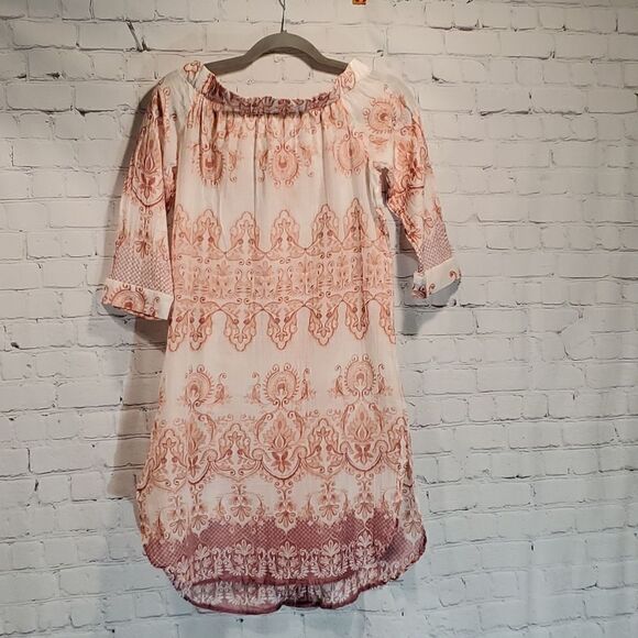 Crosstree Lane pink and white gauze coverup - Picture 7 of 7